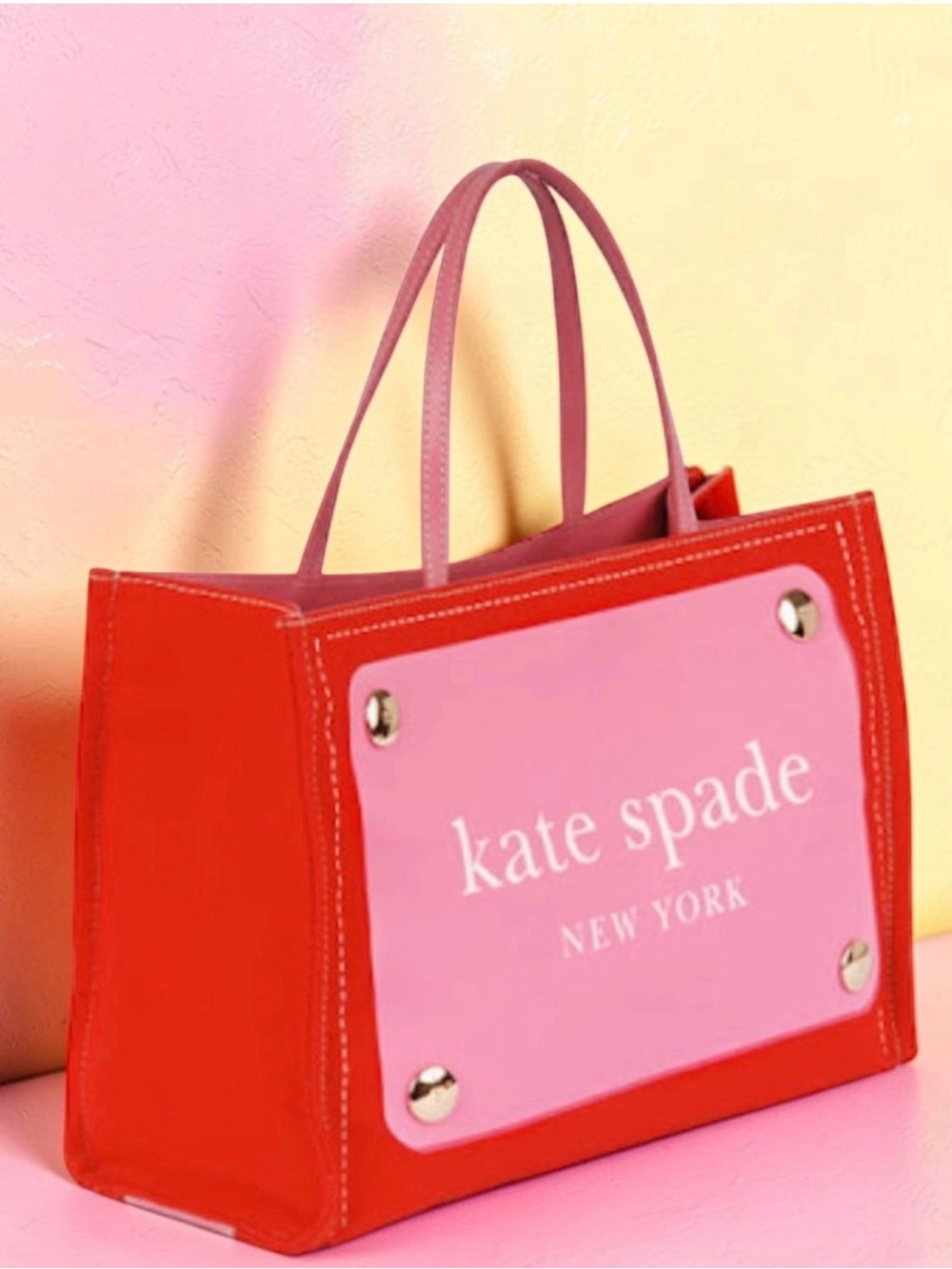 KATE SPADE Bag Knit TOTE NEW in Pink & Red Preppy Silver Buttons 15" x 9" - Picture 11 of 11